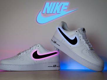 white nike air force 1 low